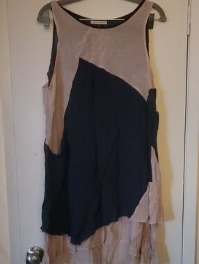Two-Tone Sleeveless Layered Assymetrical Summer Dress in Beige and Navy